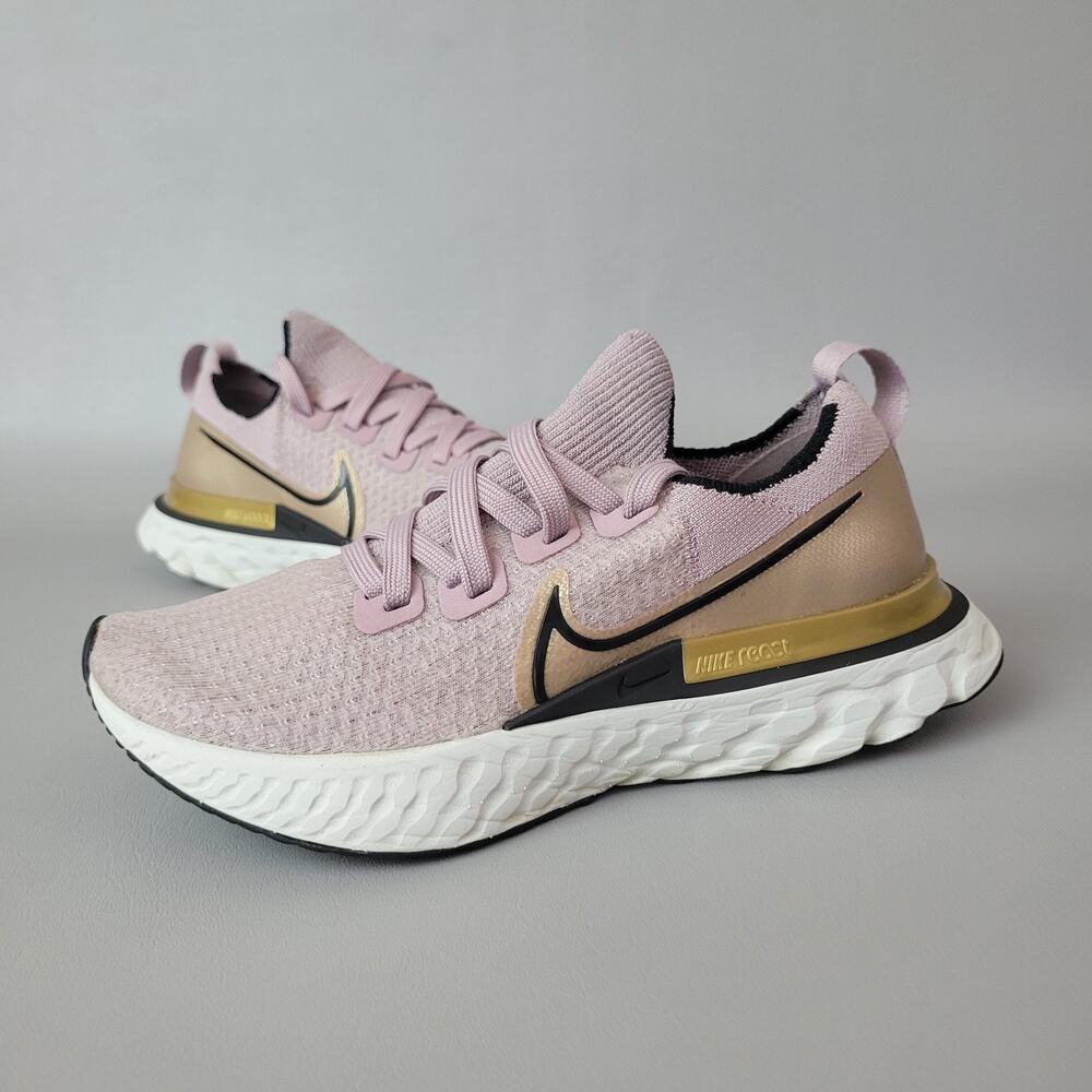Nike Womens React Infinity Run Flyknit Plum Fog Pink Running Shoes Sneakers 6.5